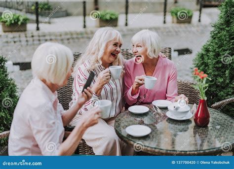 older woman fun|Older Women : r/phoenix